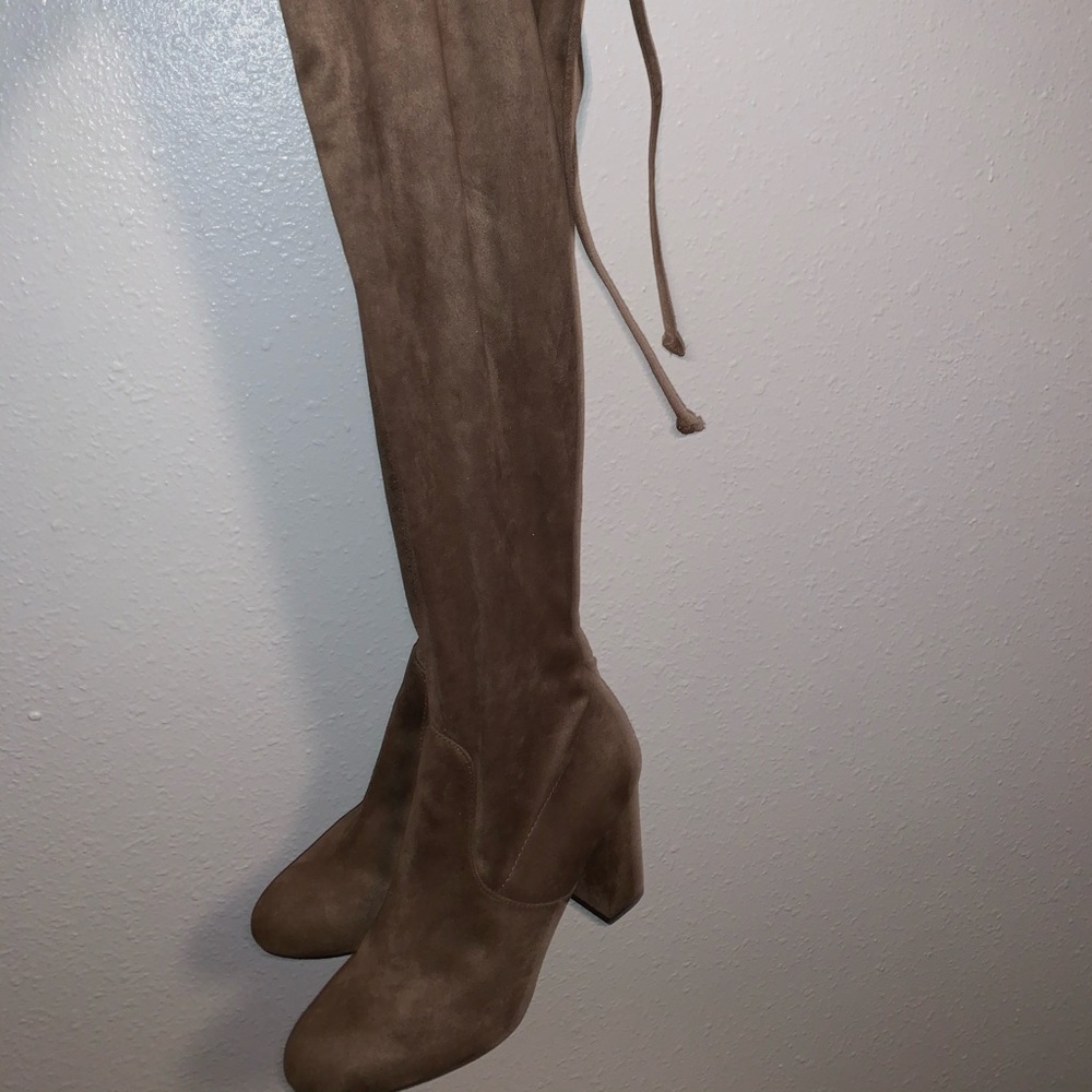 Thigh thigh boots